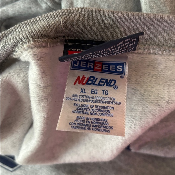 Fire Dept. New York Sweatshirt - Picture 4 of 4